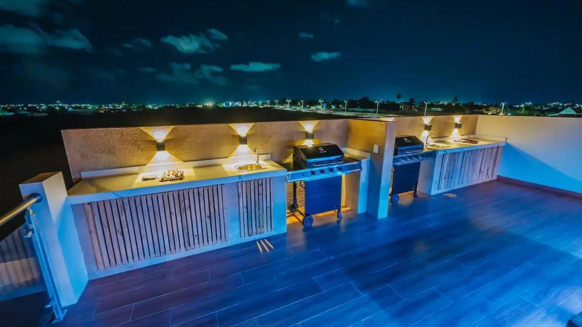 Special Apartment With Pool In Noord Aruba Palm Beach Hotel apartamentowy